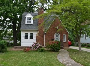 21340 Westwood Rd, Cleveland, OH