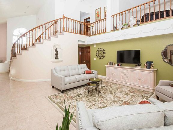 5th image of 8122 S Kachina Dr