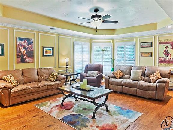 5th image of 7309 Luther Ct