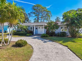 1787 Santa Barbara Dr, Dunedin, FL 34698