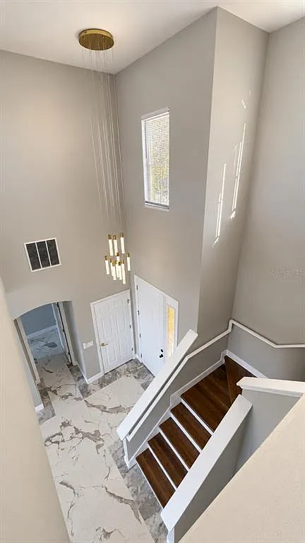 3 bed, 2.5 bath, 2574 sqft, $2,695 — Photo 2