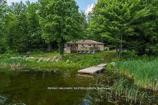 504 Pine Point Ln #B — Photo 32