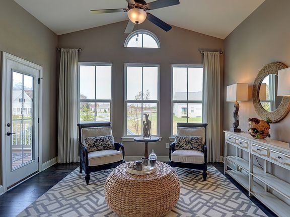 3rd image of 4020 Oglethorpe Dr Lot 643