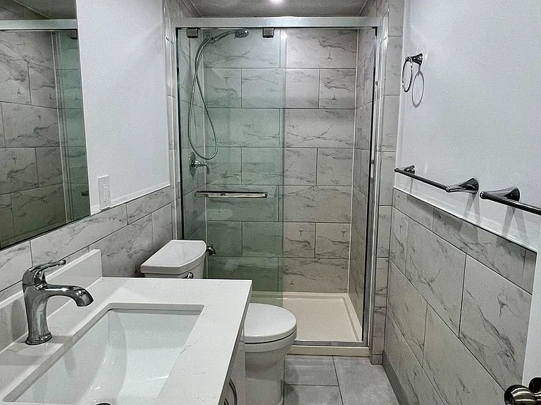 12 Schwalm Cres — Photo 11