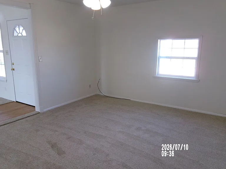 1024 SW 42nd St — Photo 27