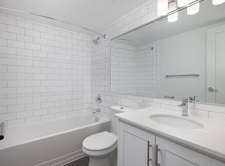 25 Fisherville Rd #1402, Toronto, ON M2R3B7