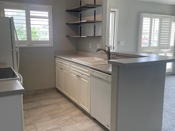 94-510 Lumiaina St APT A103, Waipahu, HI 96797