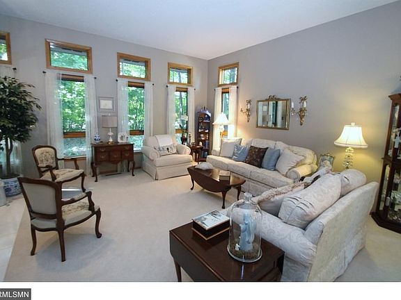 3rd image of 1020 Wildwood Cir