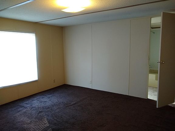 3rd image of 2845 Old Knoxville Rd