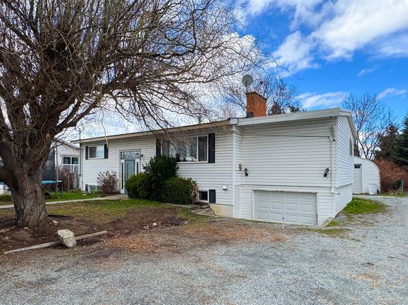 570 Hollydell Rd, Kelowna, BC V1X 1L3
