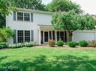 1717 Fender Rd, Naperville, IL 60565