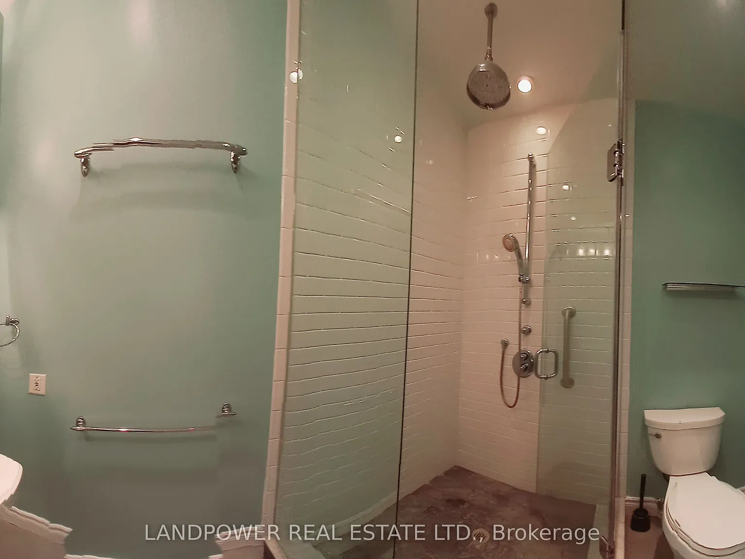 4 bed, $3,980 — Photo 3