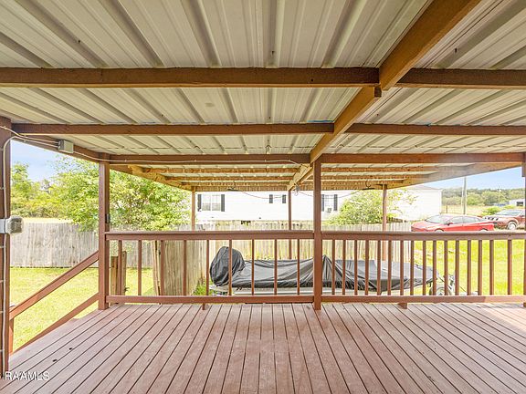 4th image of 125 Robins Nest Ln