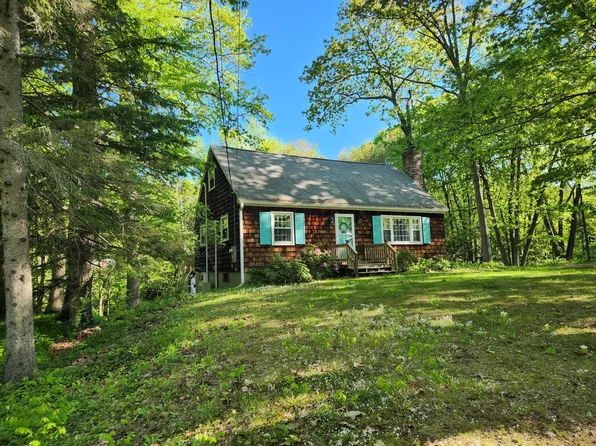 6 Lyndon Way, Kittery, ME 03904