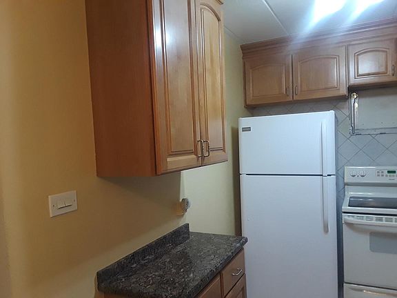 4th image of 6160 N Damen Ave #A210