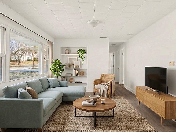 2nd image of 145 Jason St