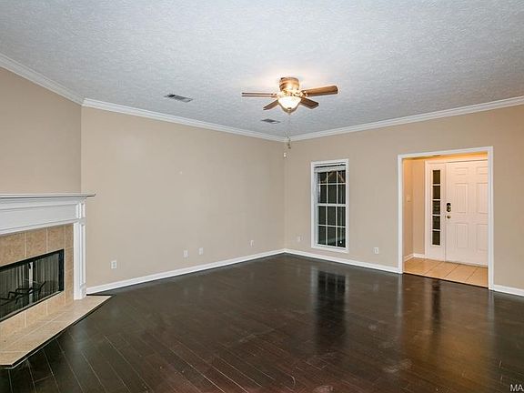 4th image of 6909 Mayfield Mews