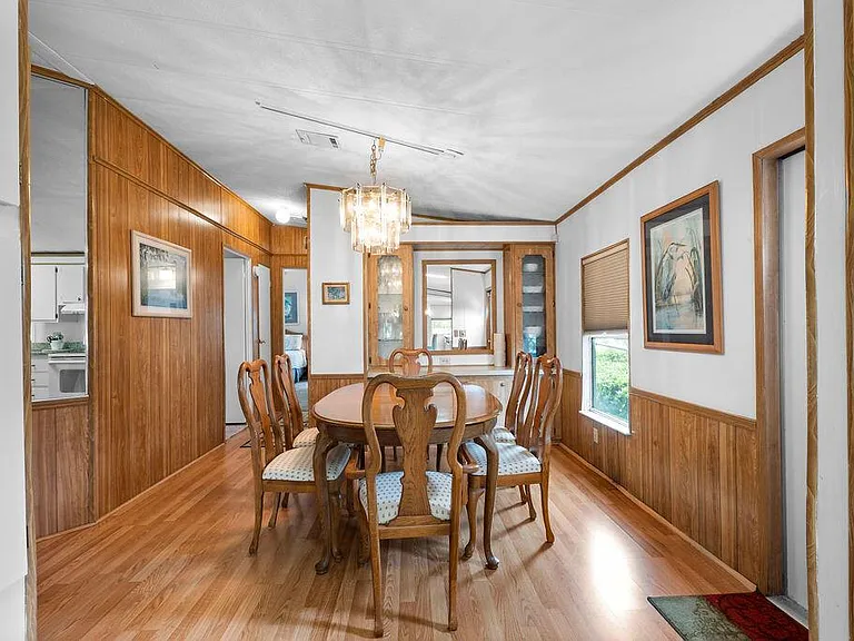7894 SE Saratoga Dr E — Photo 12