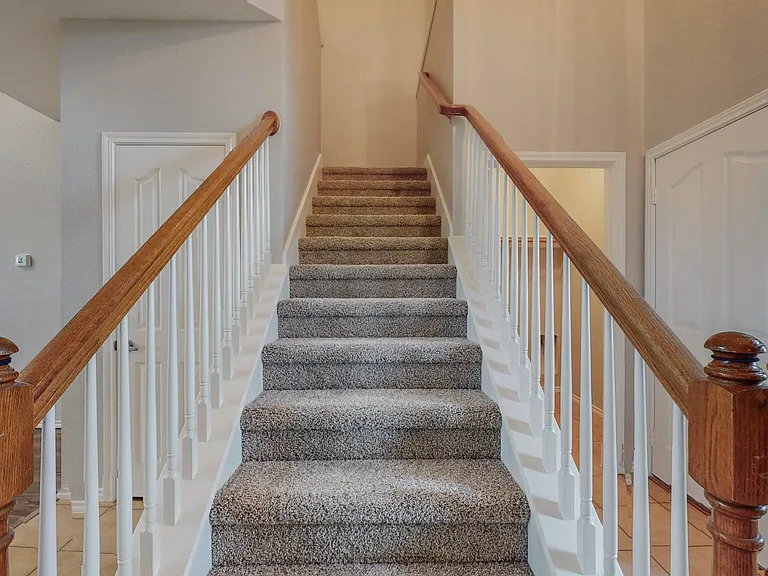 4134 Petersburg Dr — Photo 18