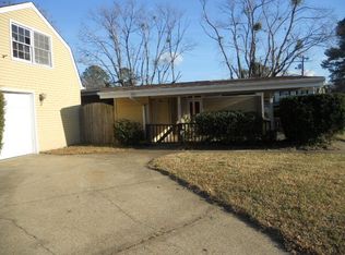 8000 Camellia Rd, Norfolk, VA 23518