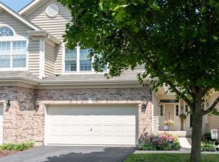 886 Havenshire Rd, Naperville, IL 60565