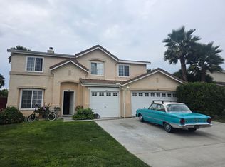 406 Shadow Tree Dr, Oceanside, CA 92058