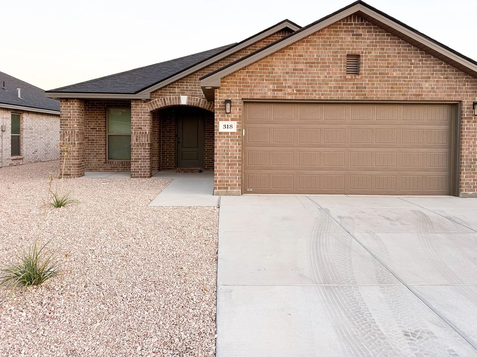 3 bed, 1488 sqft, $2,800 — Photo 3