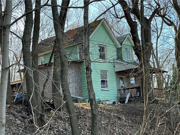 1110 Jennings Ave, East Liverpool, OH 43920