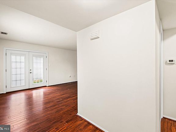 5th image of 4351 Ensbrook Ln