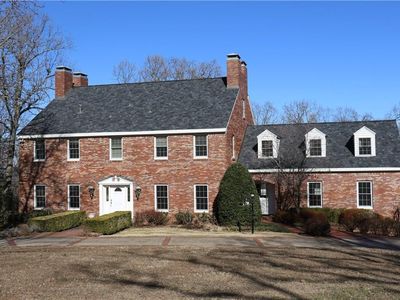 1336 N Canterbury Rd, Fayetteville, AR, 72701