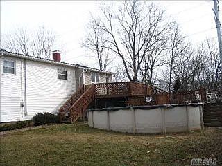 1st image of 2902 Watch Hill Ave