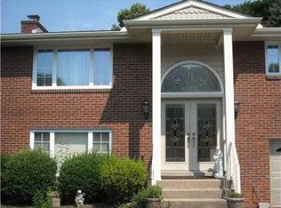 2814 Jo Alyce Dr, Allison Park, PA