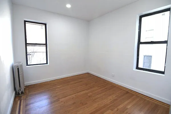 Rented by Ledvech Group | media 1