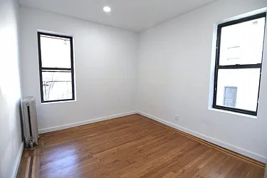 Rented by Ledvech Group