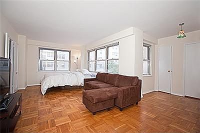 1st image of 166 E 35th St APT 6A