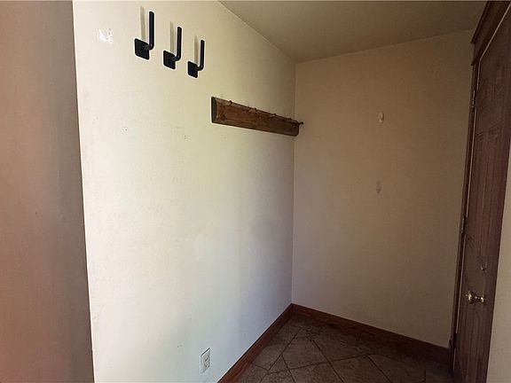 3rd image of 6630 Browning Dr