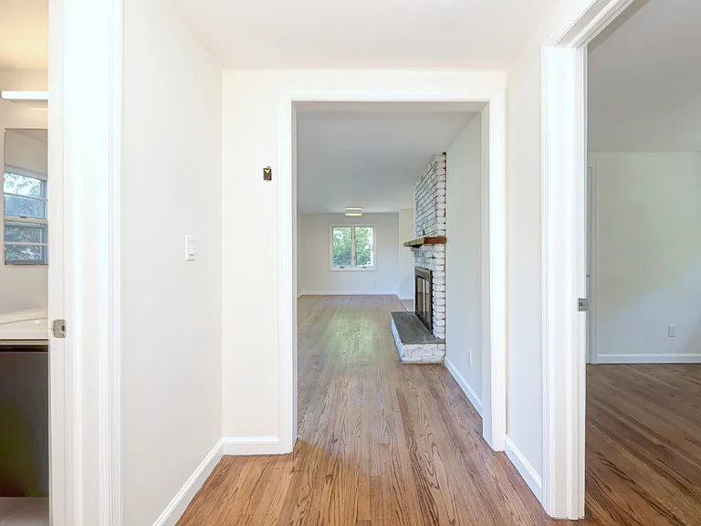 38 Eagle Rd — Photo 8
