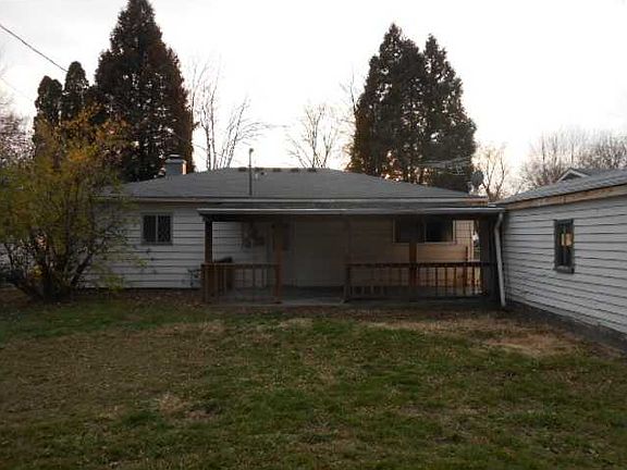 3rd image of 646 Berkeley Dr