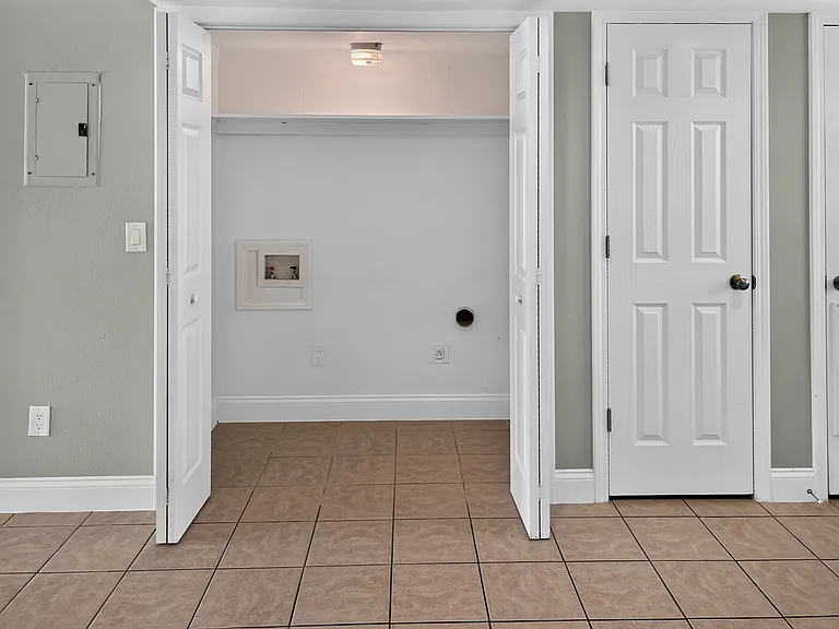 348 Tarpon Ave #5 — Photo 7