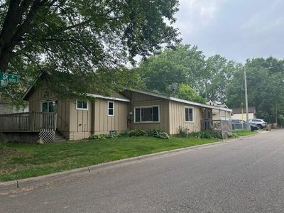 494 Gentry Ave N, Oakdale, MN, 55128
