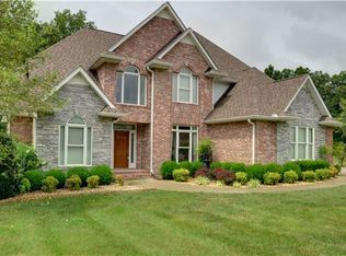 4094 Ironwood Dr, Greenbrier, TN 37073