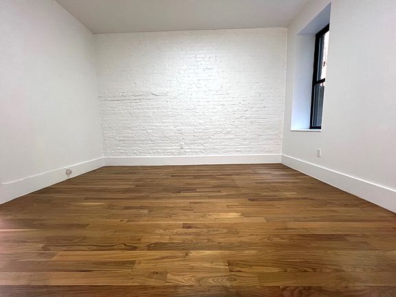 5th image of 455 Hudson St #93