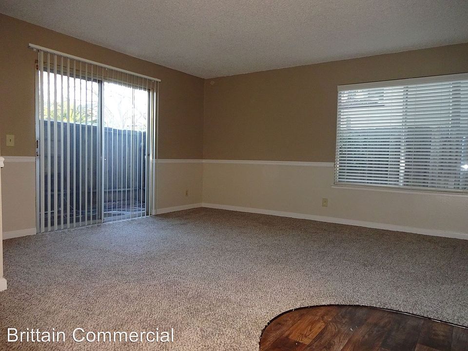 1st image of 1710 V St APT 09