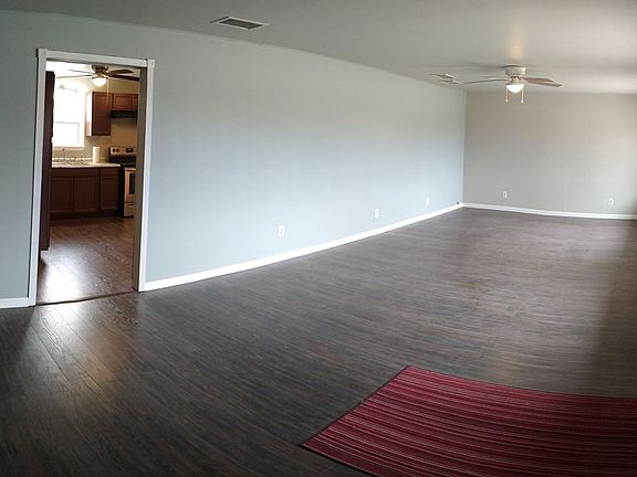 5th image of 4601 Graceland Dr