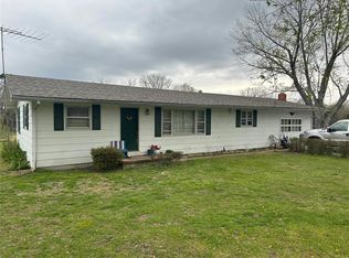 344 E Highway 8, Steelville, MO 65565