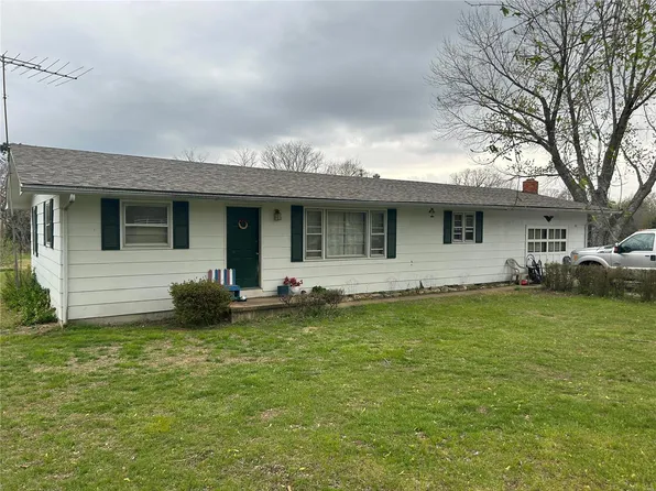 344 E Highway 8, Steelville, MO 65565