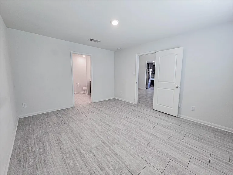 332 Lone Mountain Dr — Photo 12