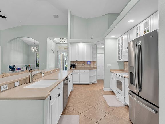 4th image of 27249 River Royale Ct