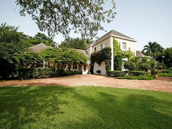 3rd image of 4825 Hammock Lake Dr
