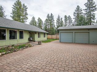 512 S Ash St, Sisters, OR 97759